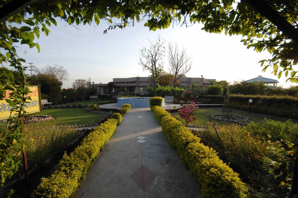 Ashram (3)-compressed